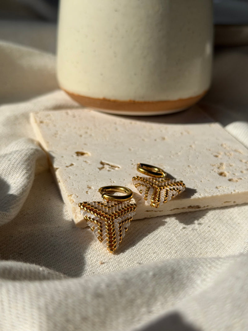 Náušnice TRIANGLE Crystal Gold