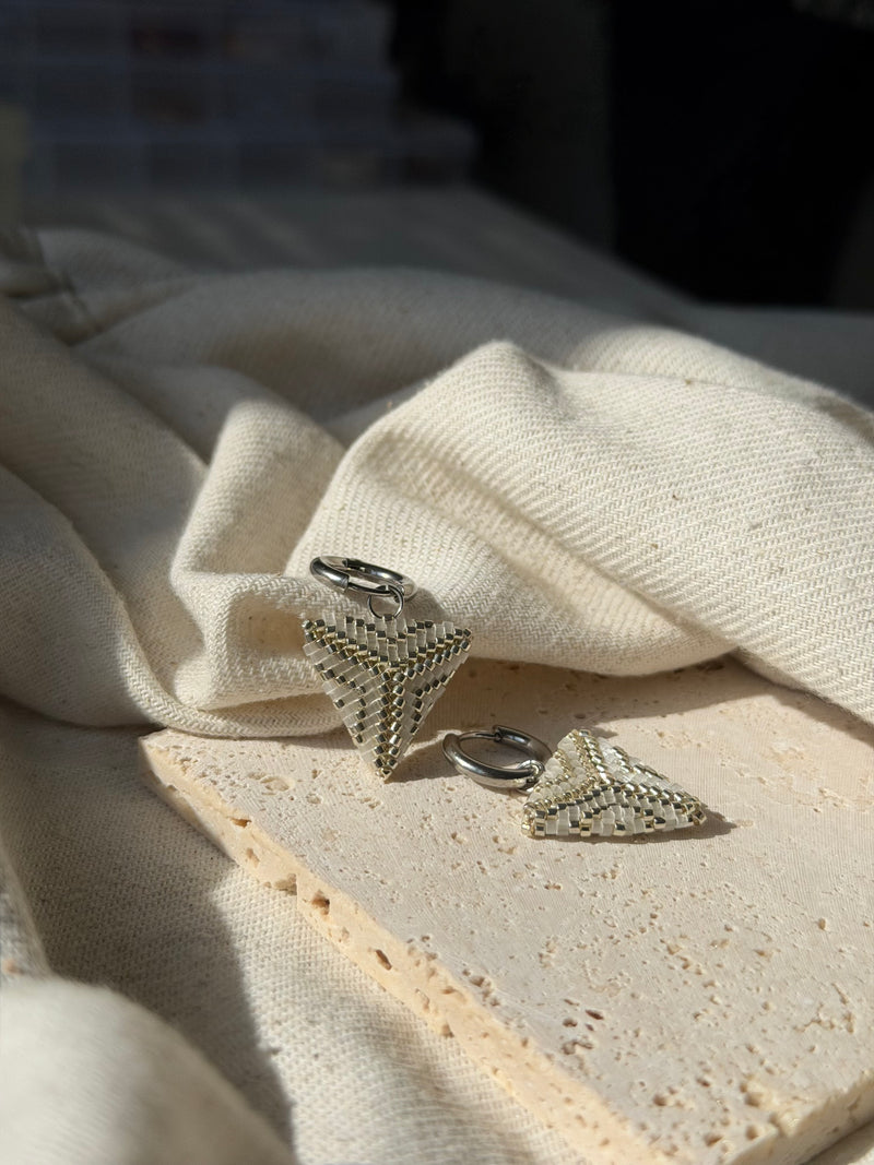 Náušnice TRIANGLE Crystal Silver